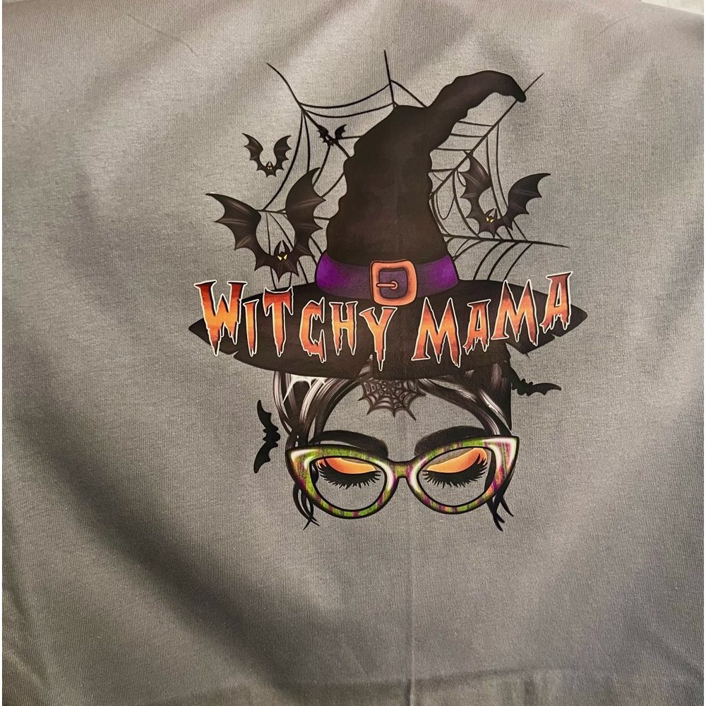Halloween tee